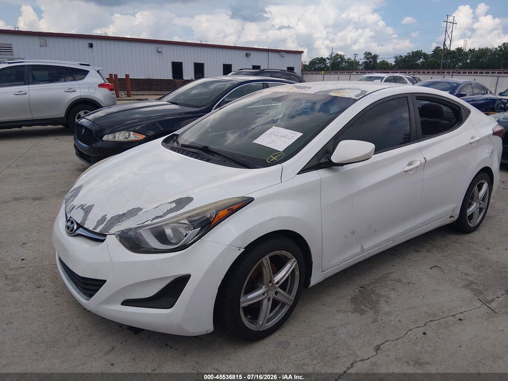 2016 Hyundai Elantra SE photo 2