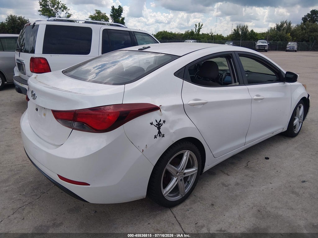 2016 Hyundai Elantra SE photo 4