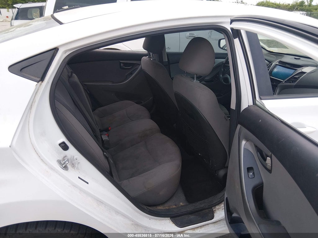 2016 Hyundai Elantra SE photo 8