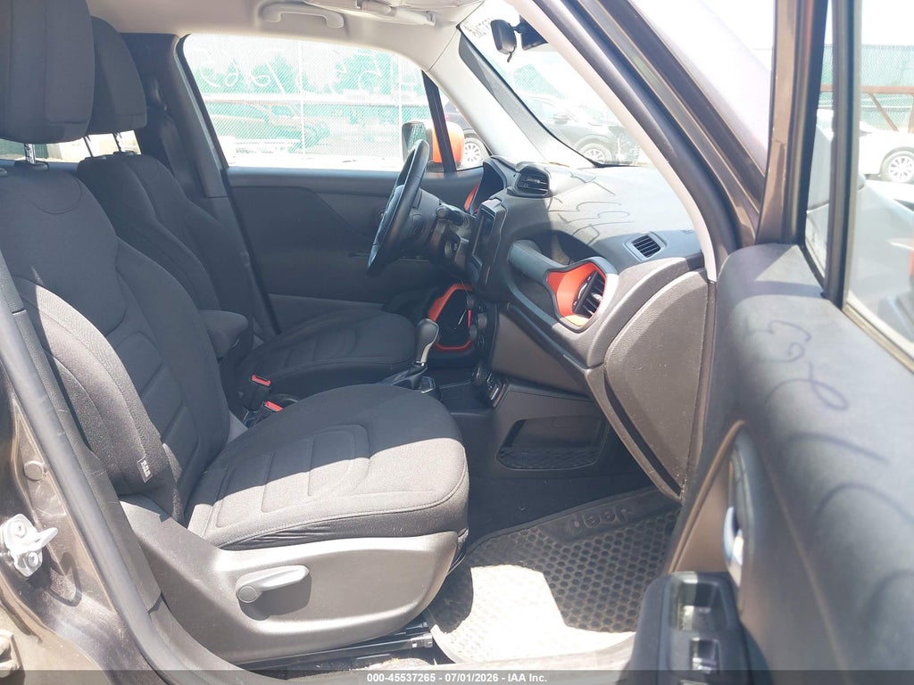 2020 Jeep Renegade Orange Edition 4X4 photo 5