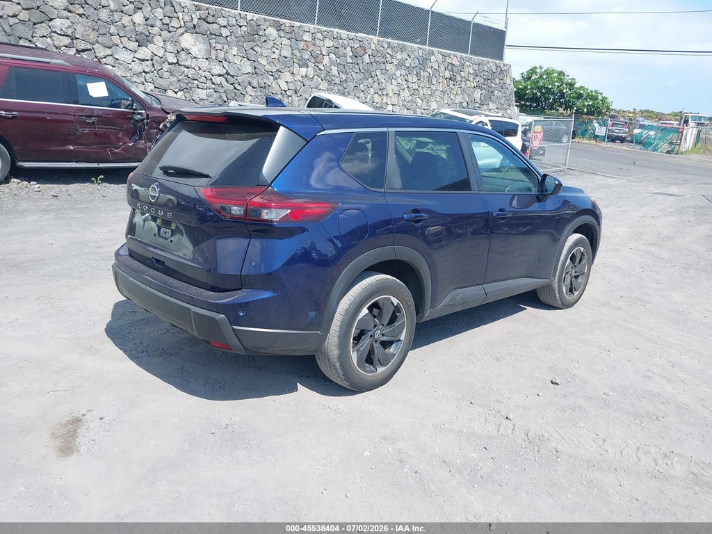 2025 Nissan Rogue SV FWD photo 4