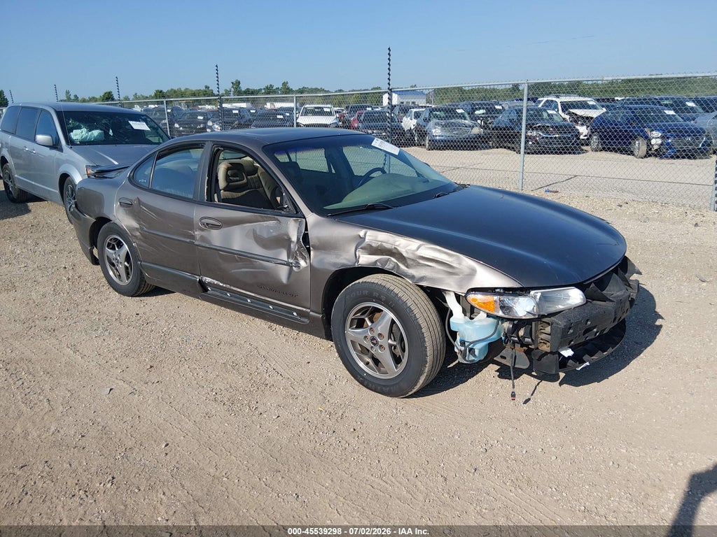 2002 PONTIAC GRAND PRIX