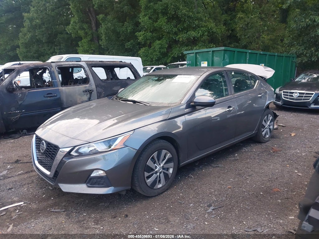 2021 Nissan Altima S FWD photo 2