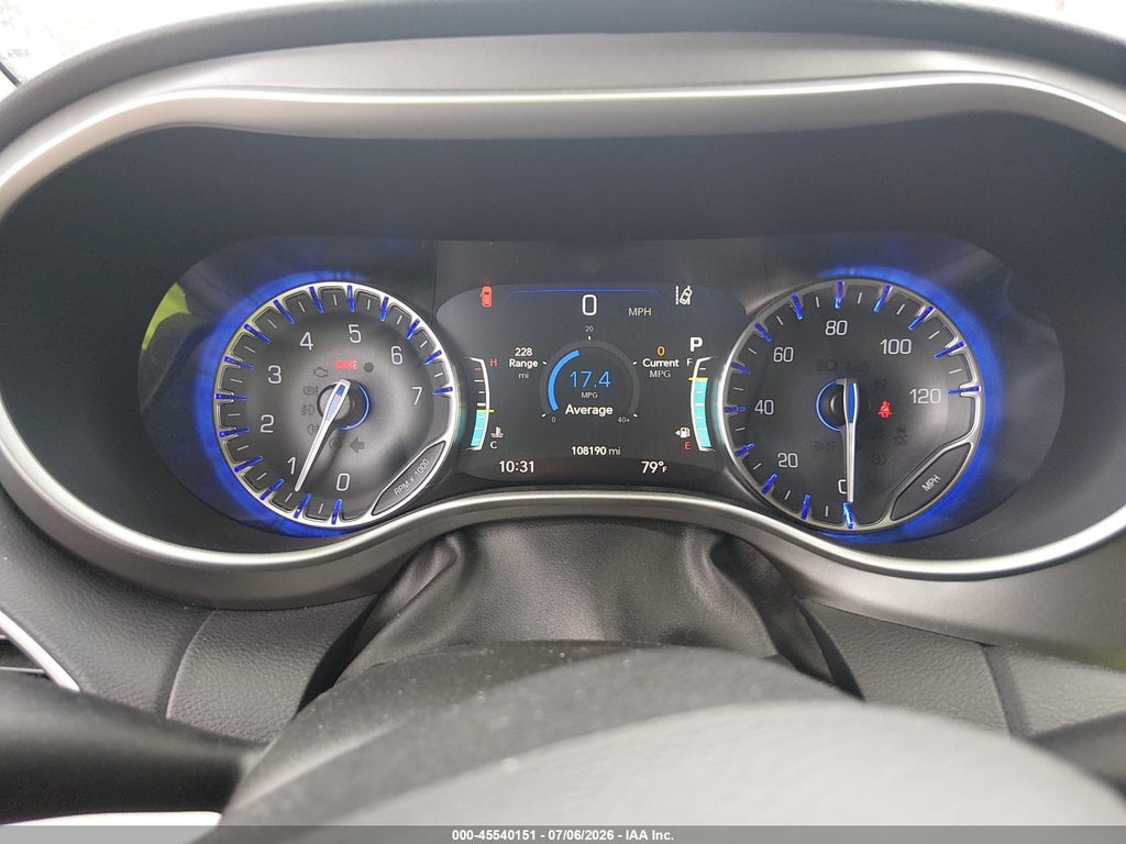 2022 Chrysler Pacifica Touring L photo 7