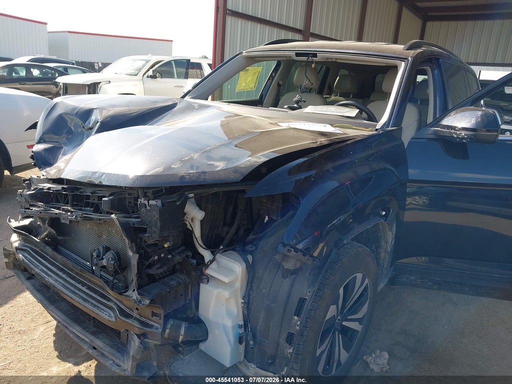 2024 Volkswagen Atlas 2.0T SE photo 6