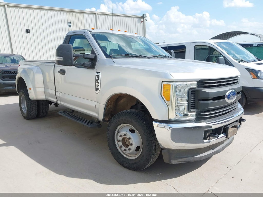 1FTRF3D65HEB18663 2017 FORD F-350 photo no. 1