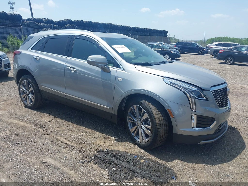 2025 CADILLAC XT5