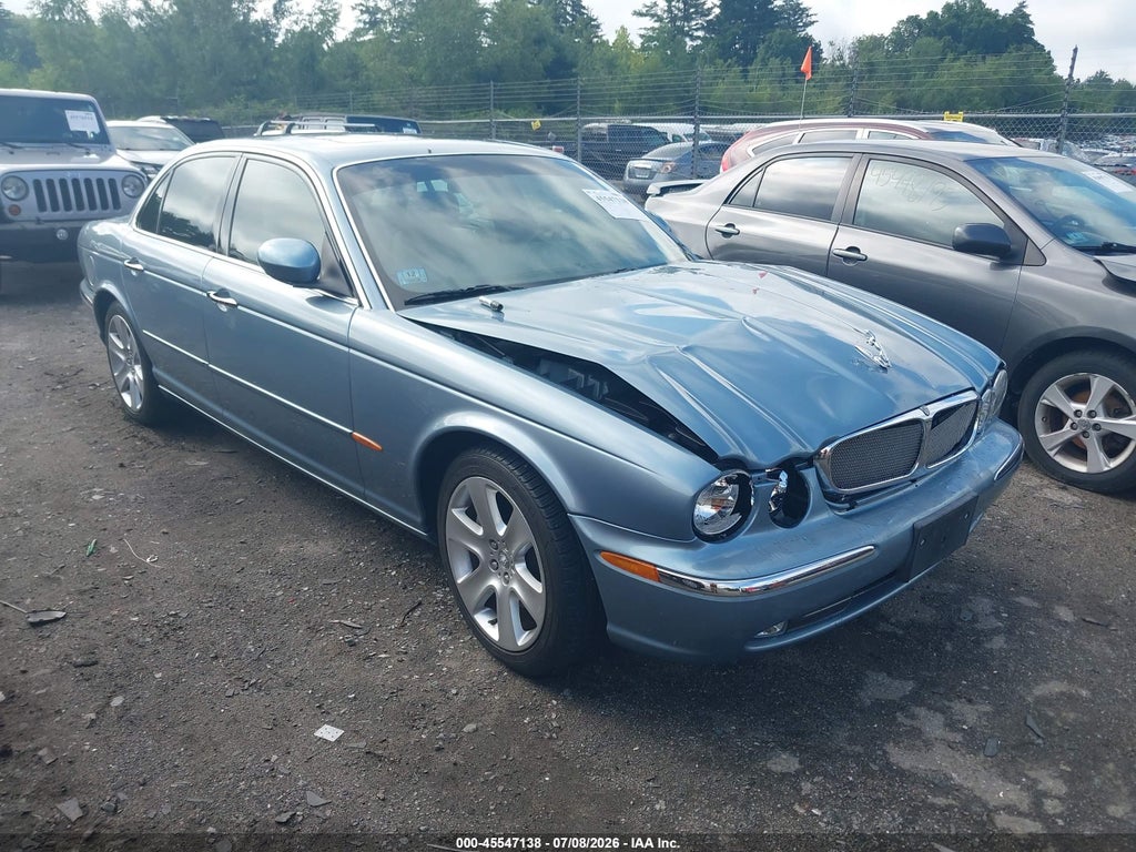 2004 JAGUAR XJ
