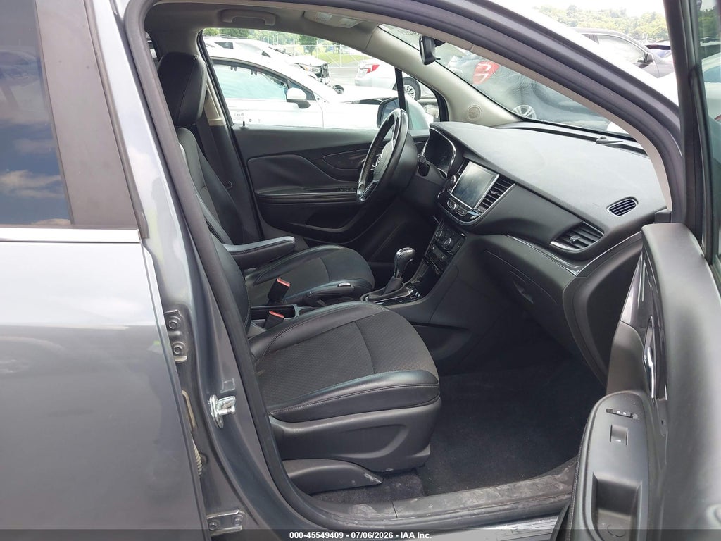 2019 Buick Encore FWD Preferred photo 5