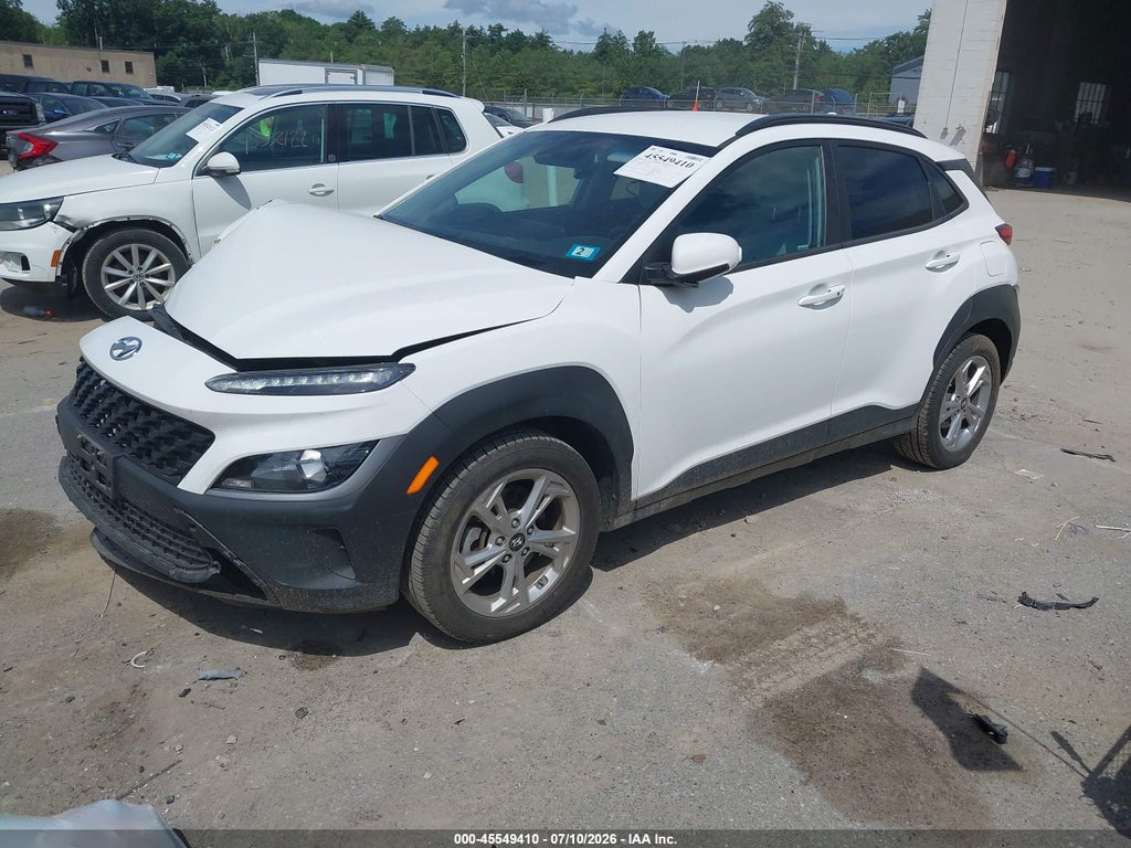2022 Hyundai Kona SEL photo 2