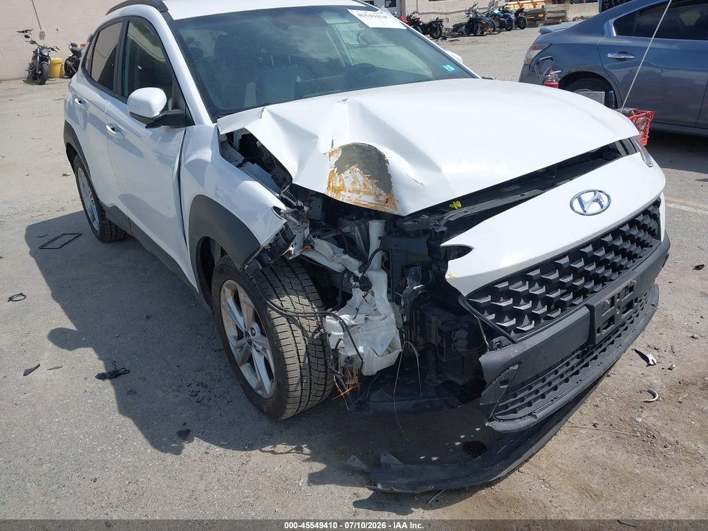 2022 Hyundai Kona SEL photo 6