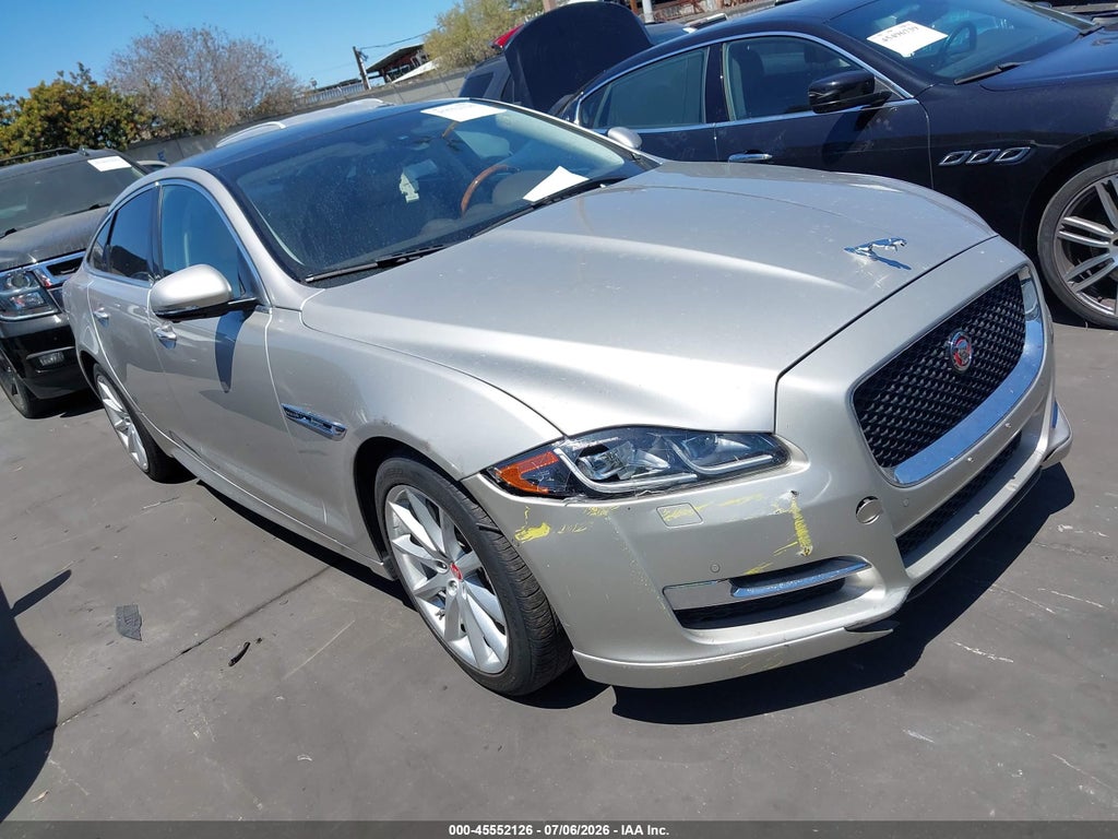 2016 JAGUAR XJ