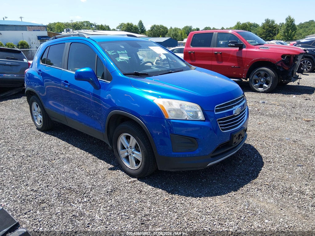 2015 Chevrolet Trax LT photo 1