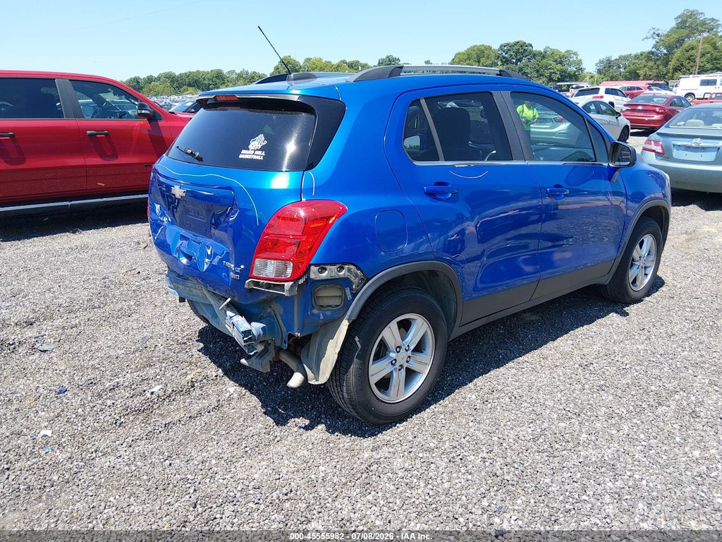 2015 Chevrolet Trax LT photo 4