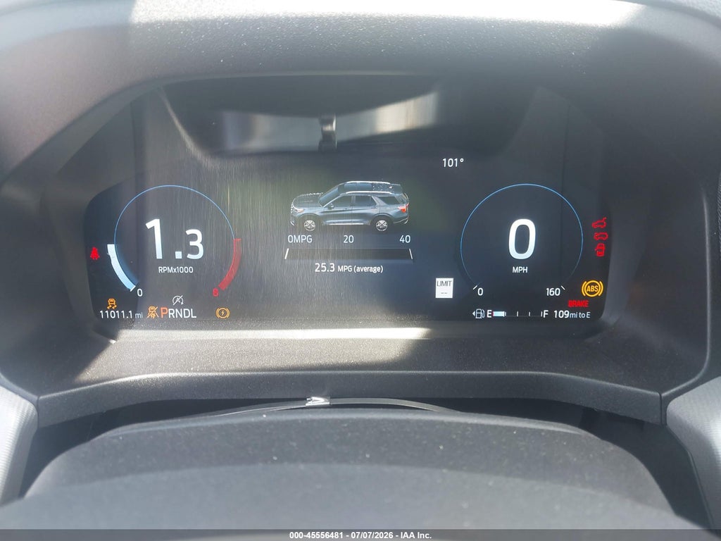 2025 Ford Explorer Active photo 7