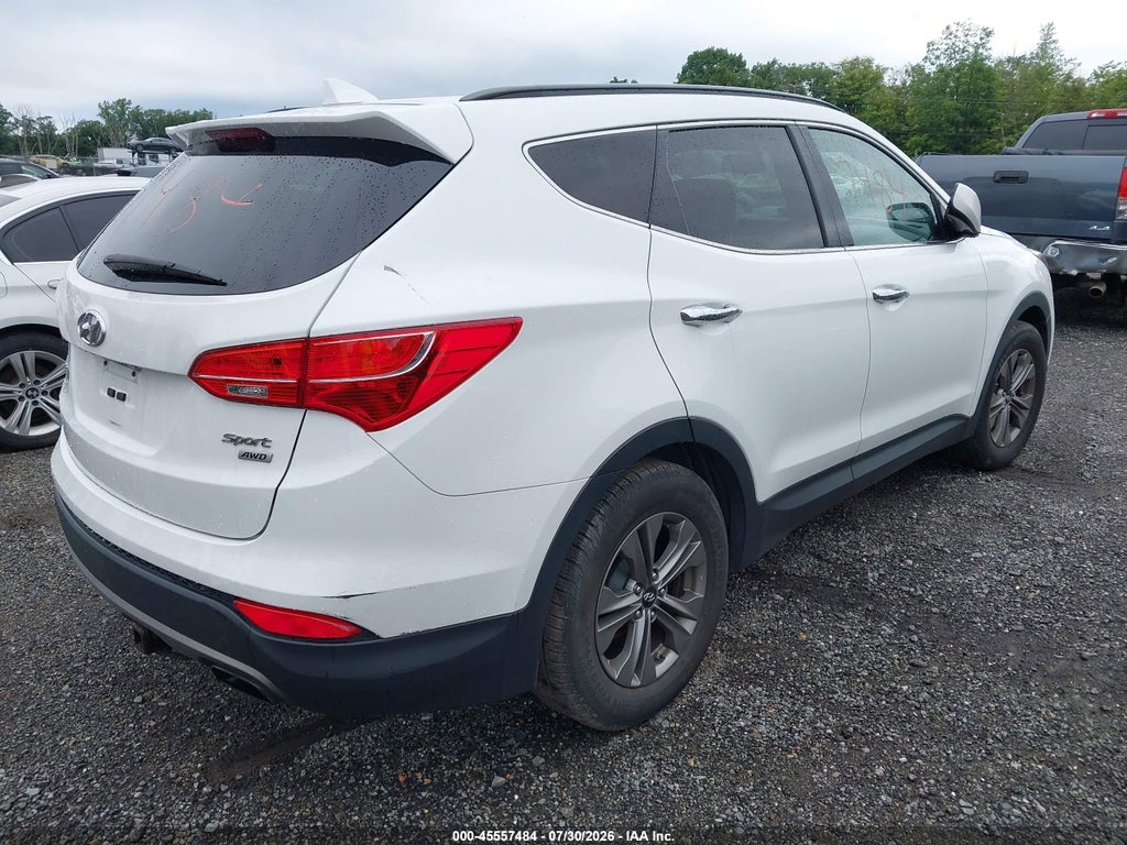 2016 Hyundai Santa FE Sport 2.4L photo 4