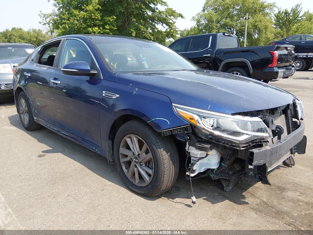 2020 Kia Optima LX photo 1