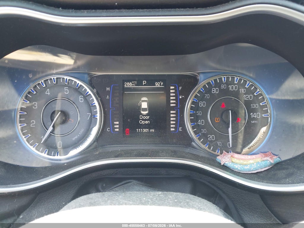 2015 Chrysler 200 Limited photo 7