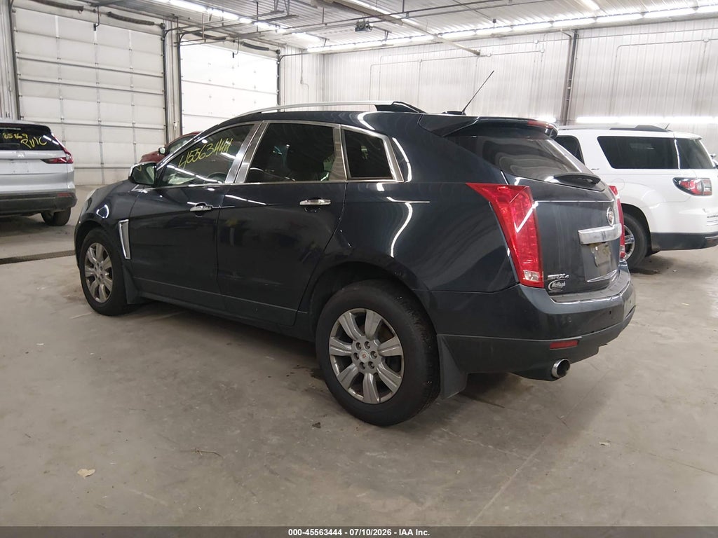 2016 Cadillac SRX Luxury Collection photo 3