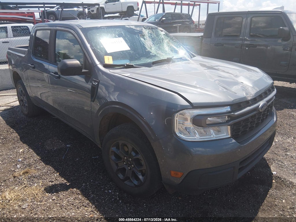 2023 Ford Maverick XLT photo 1