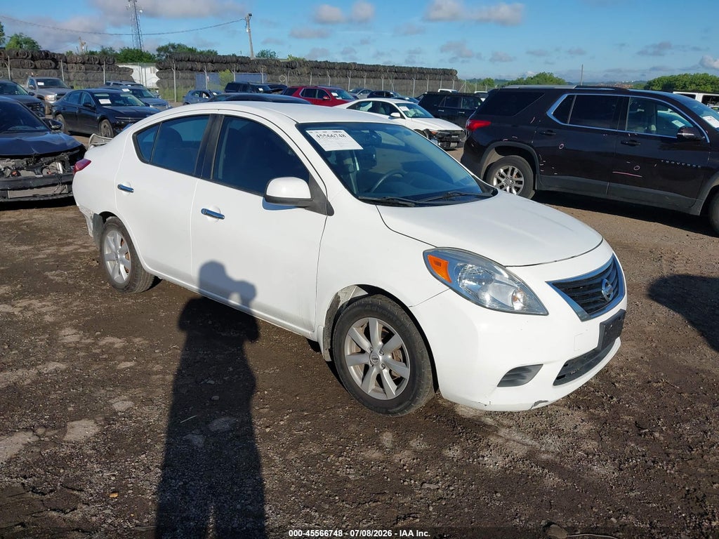 2014 NISSAN VERSA