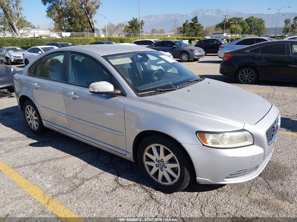 2009 VOLVO S40