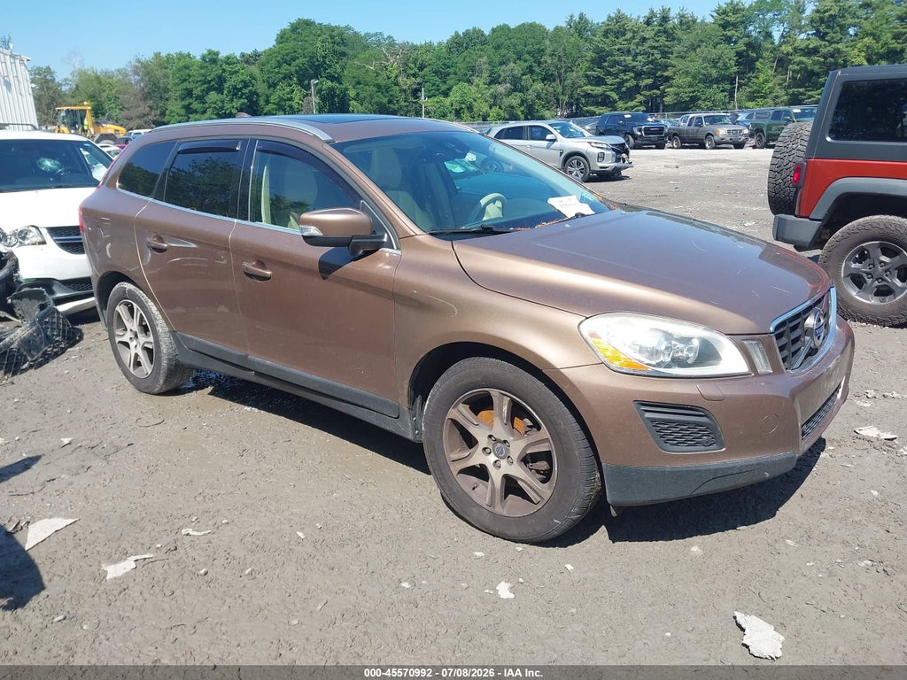 2013 VOLVO XC60