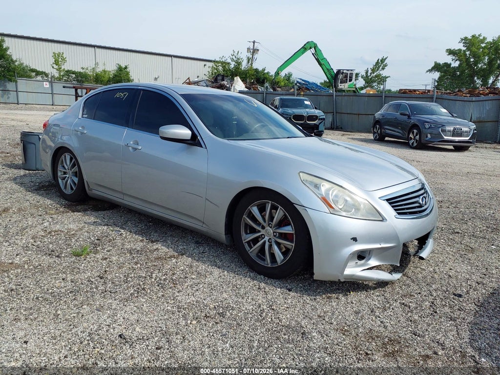 2011 INFINITI G37