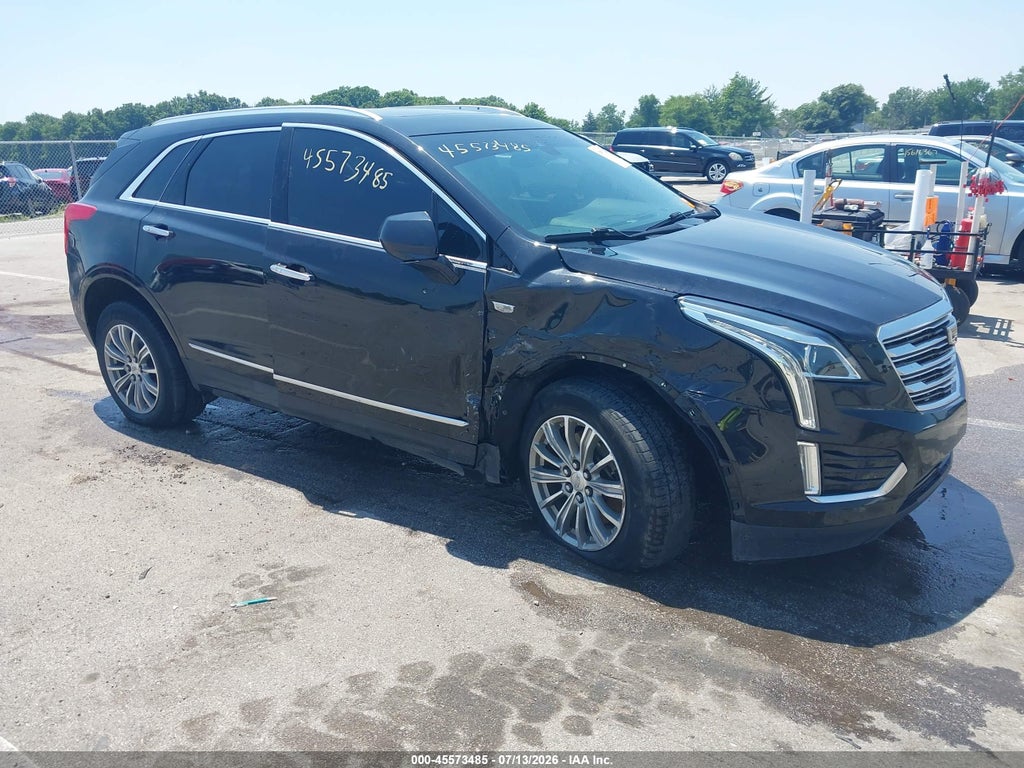 2017 CADILLAC XT5