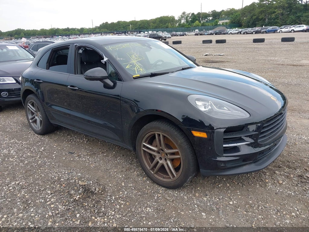 2021 PORSCHE MACAN