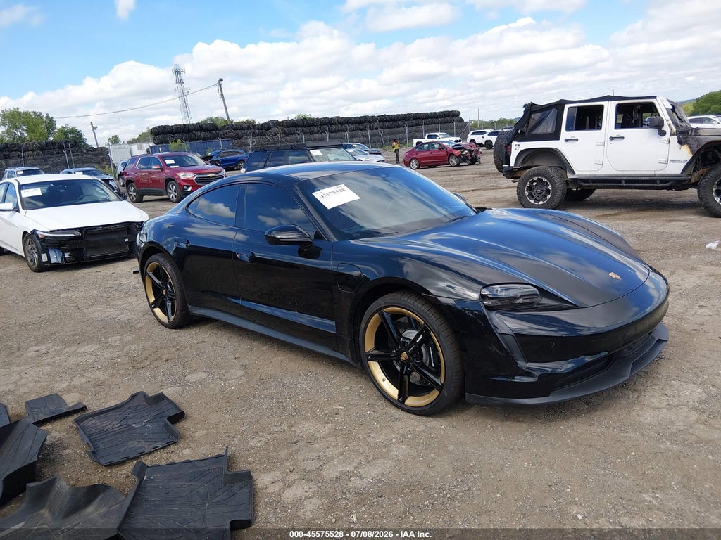 2021 PORSCHE TAYCAN