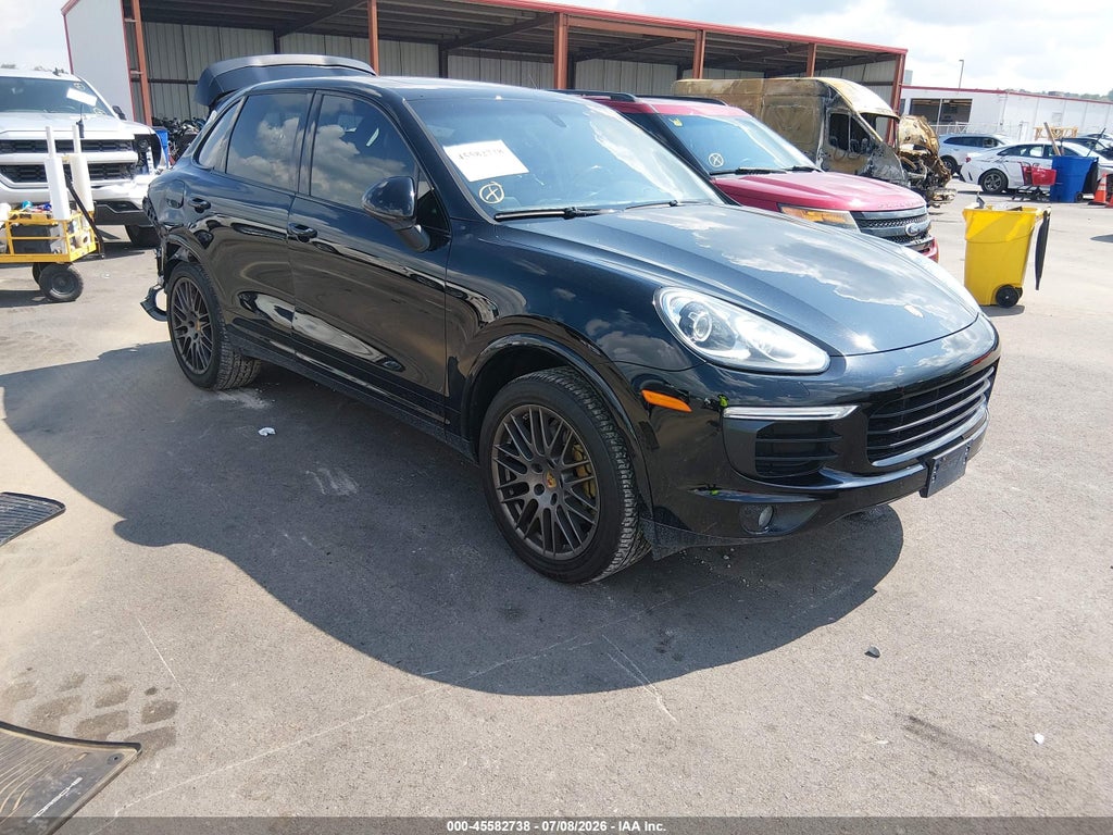 2018 PORSCHE CAYENNE