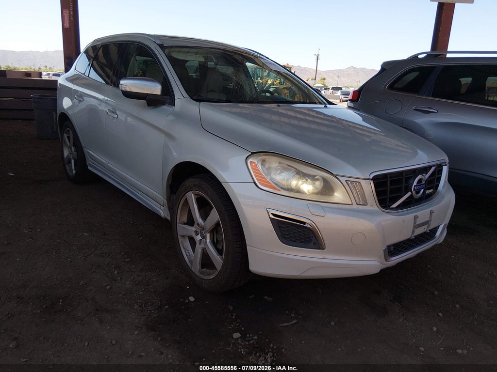 2011 VOLVO XC60