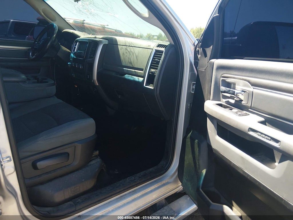 2015 Ram 1500 BIG Horn photo 5