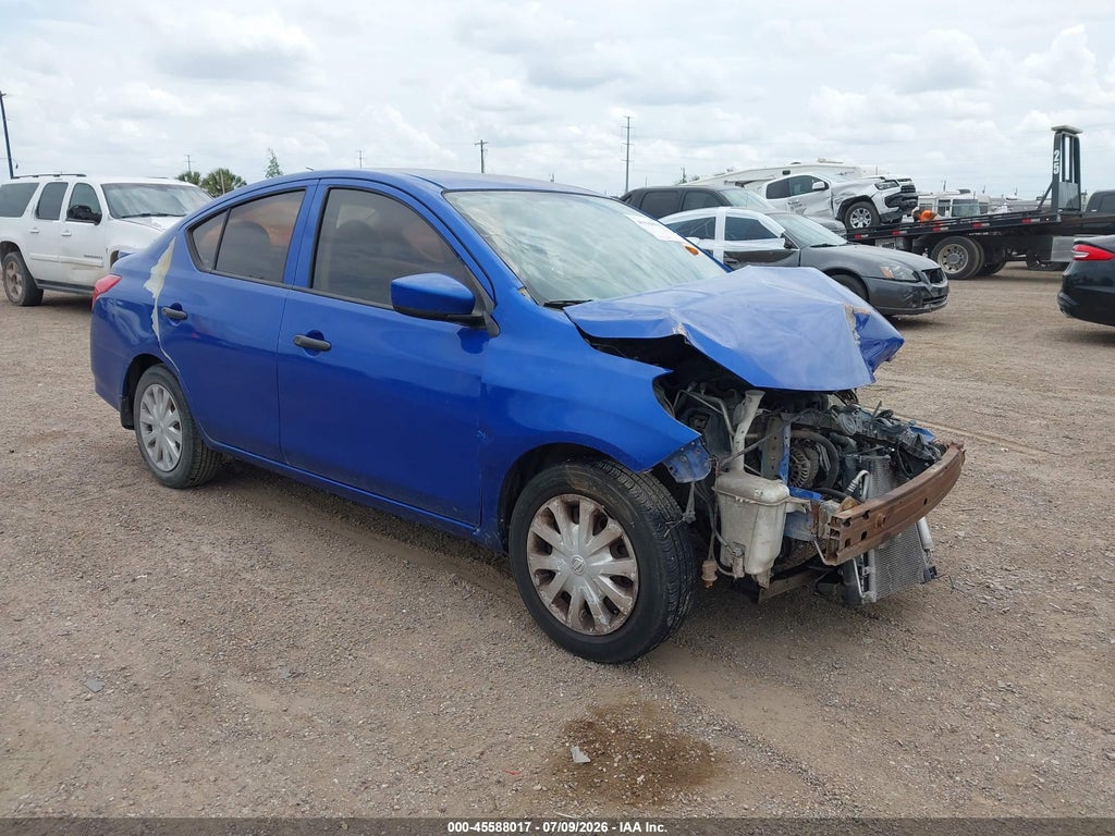 2016 NISSAN VERSA