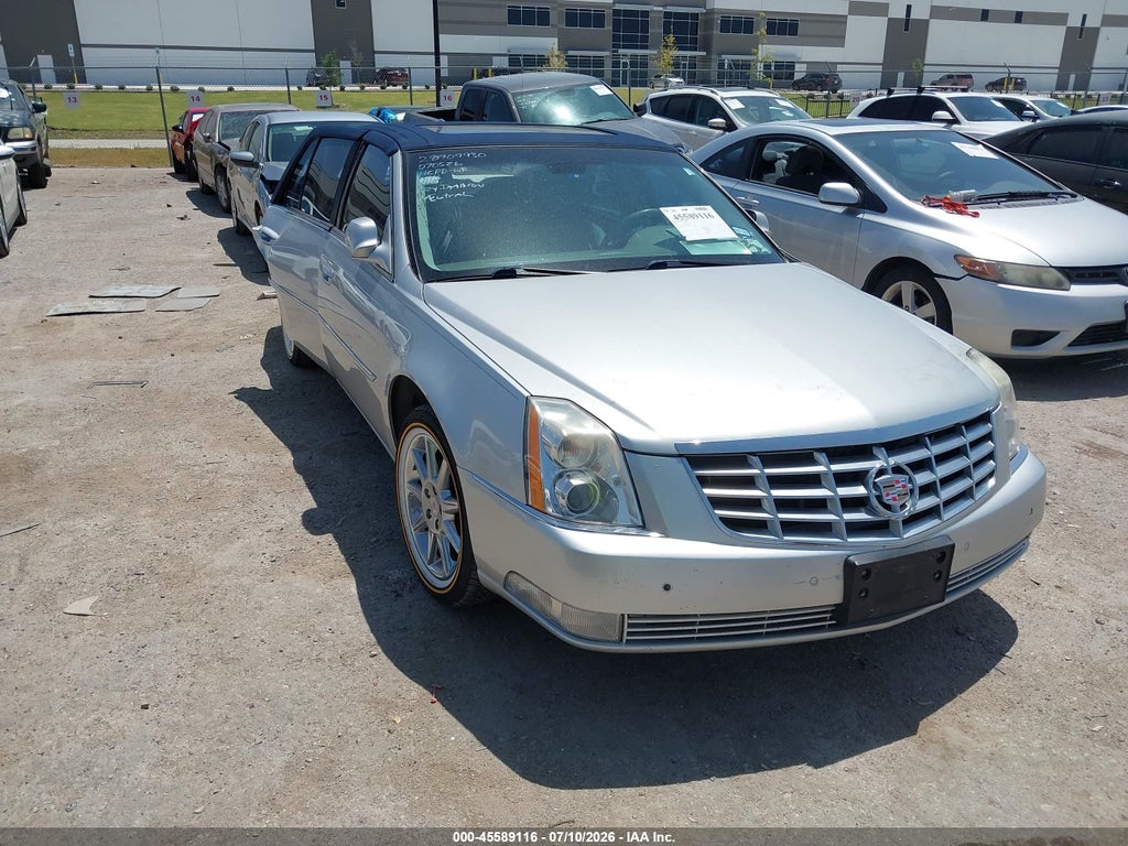 2010 CADILLAC DTS
