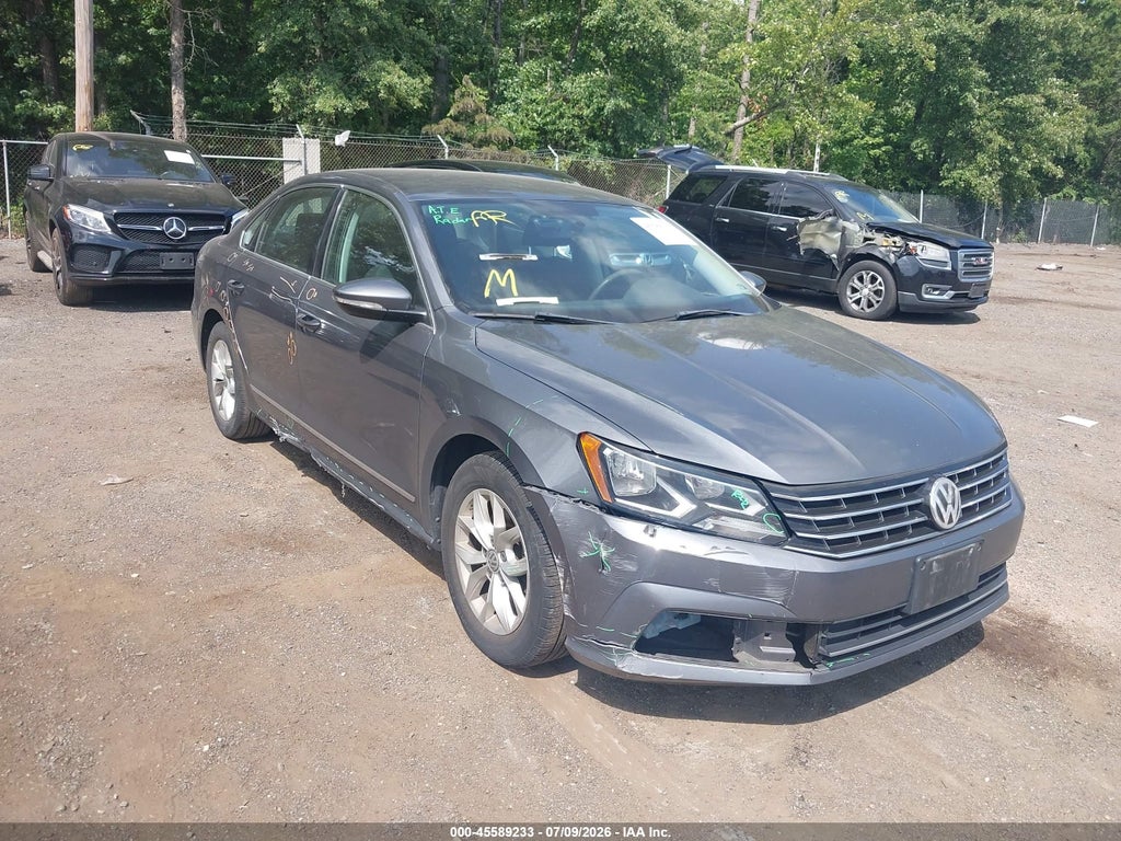 2017 VOLKSWAGEN PASSAT