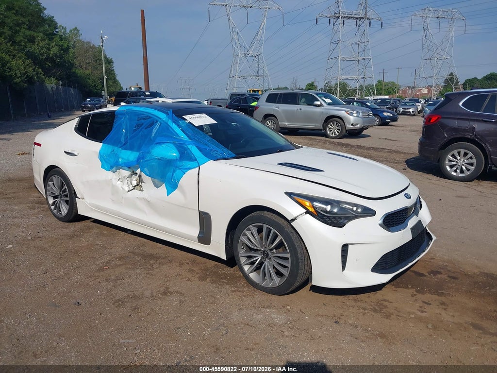 2018 KIA STINGER