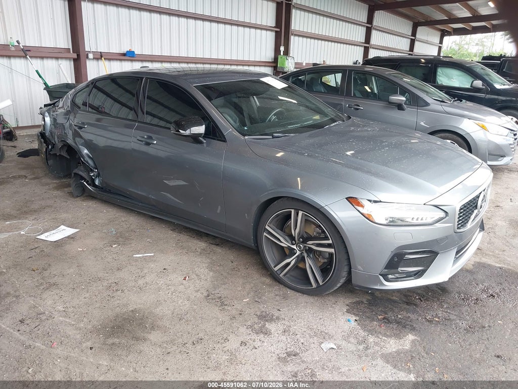 2020 VOLVO S90