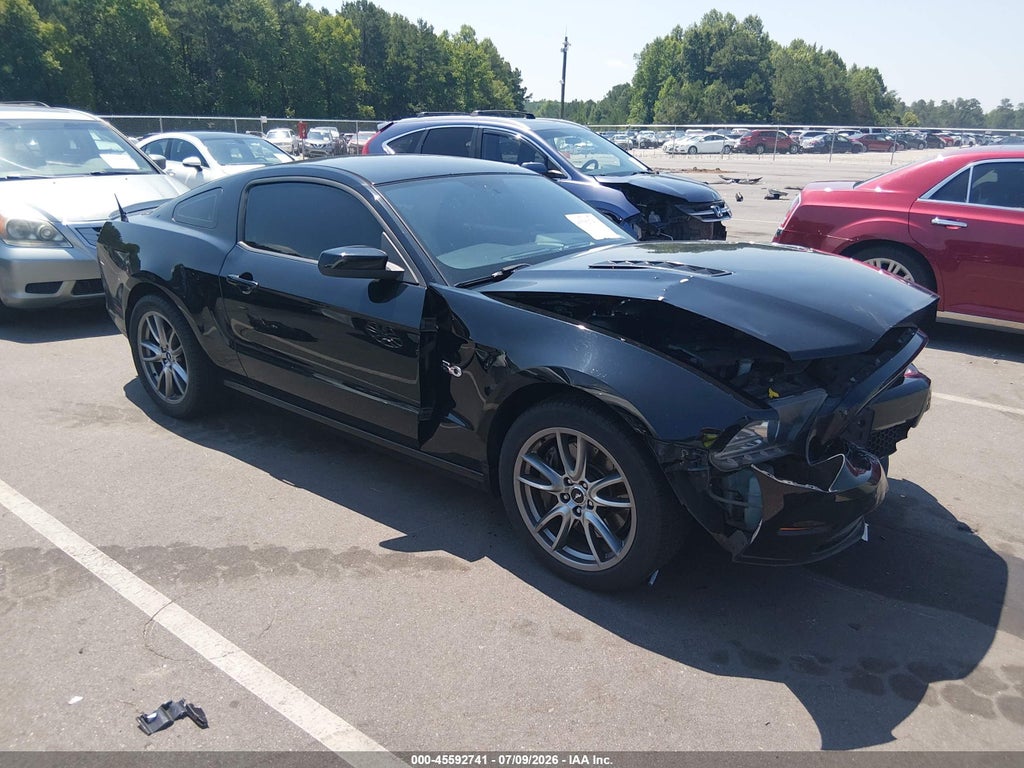 2013 FORD MUSTANG