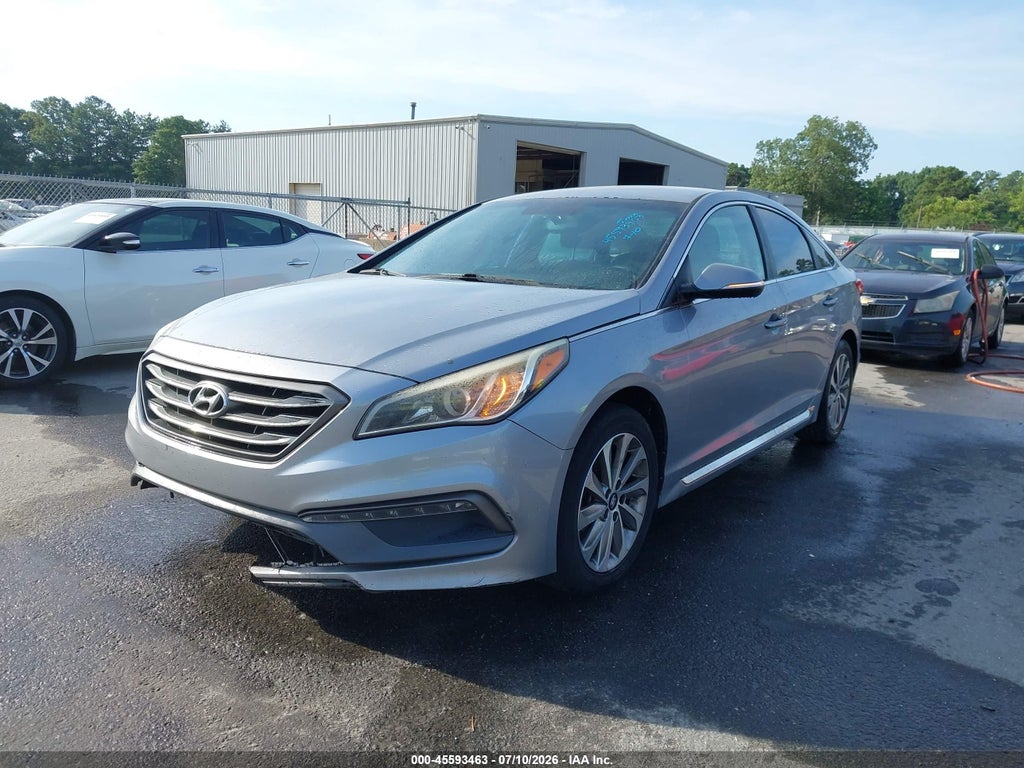 2016 Hyundai Sonata Sport photo 2