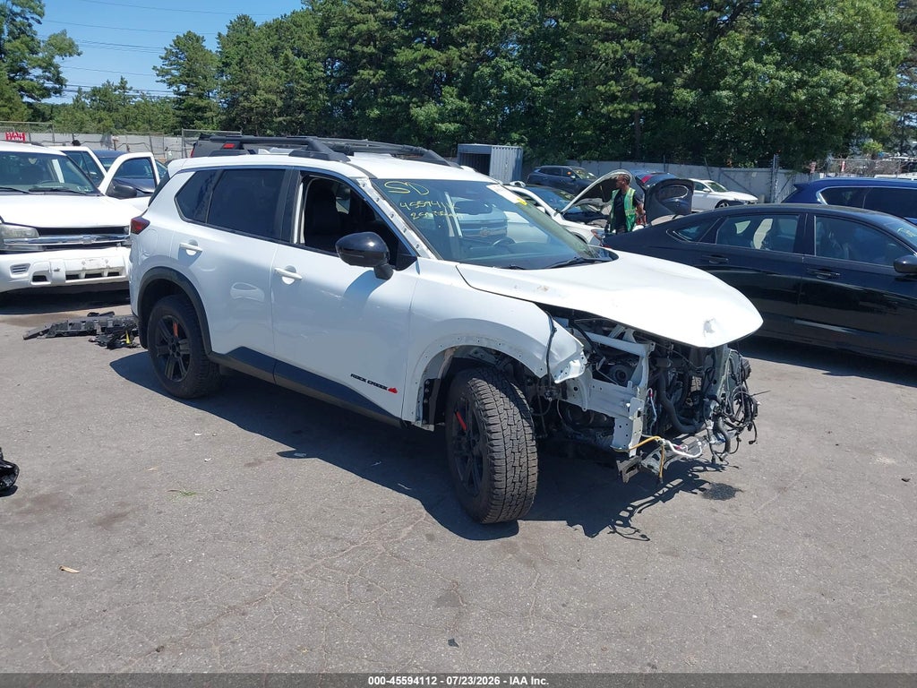 2025 NISSAN ROGUE