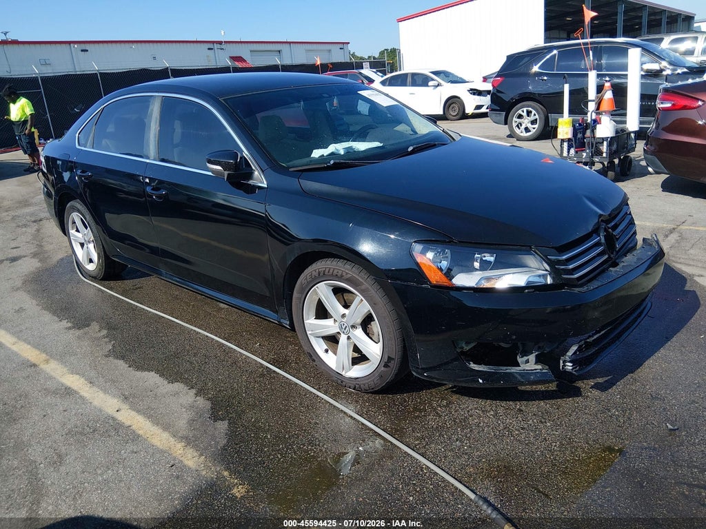 2013 VOLKSWAGEN PASSAT