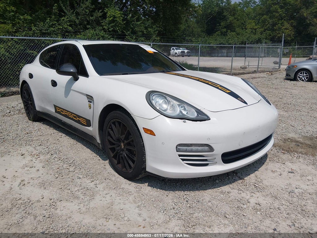 2012 PORSCHE PANAMERA