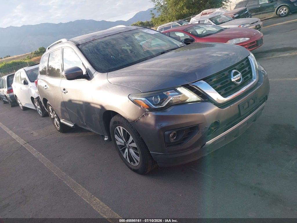 2017 NISSAN PATHFINDER