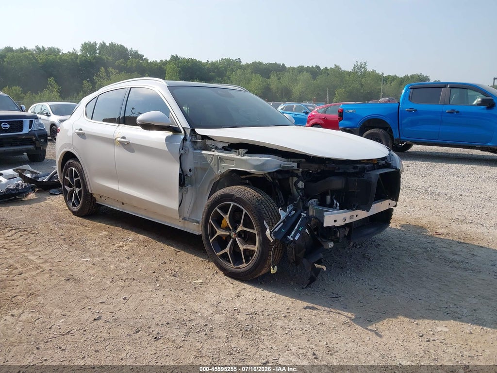 2021 ALFA ROMEO STELVIO