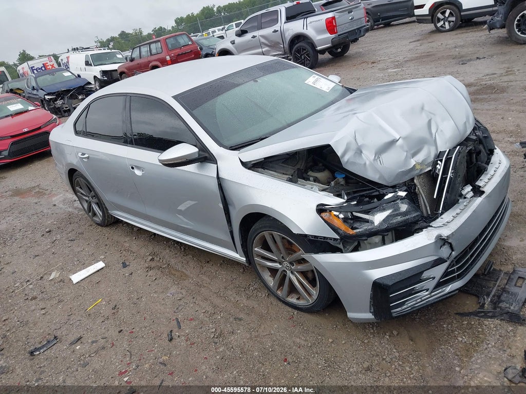 2018 VOLKSWAGEN PASSAT