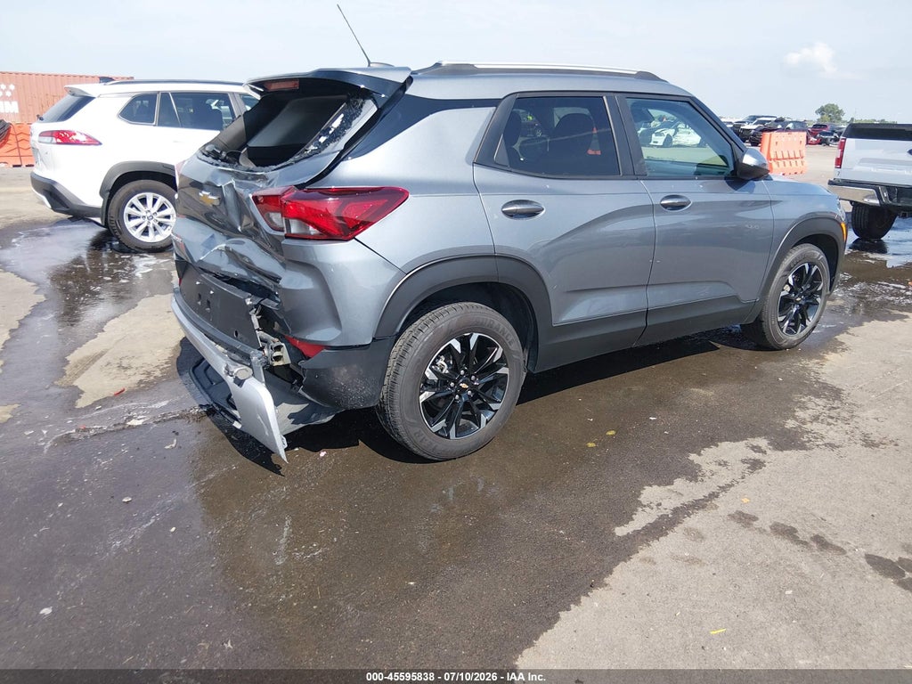 2021 Chevrolet Trailblazer FWD LT photo 4