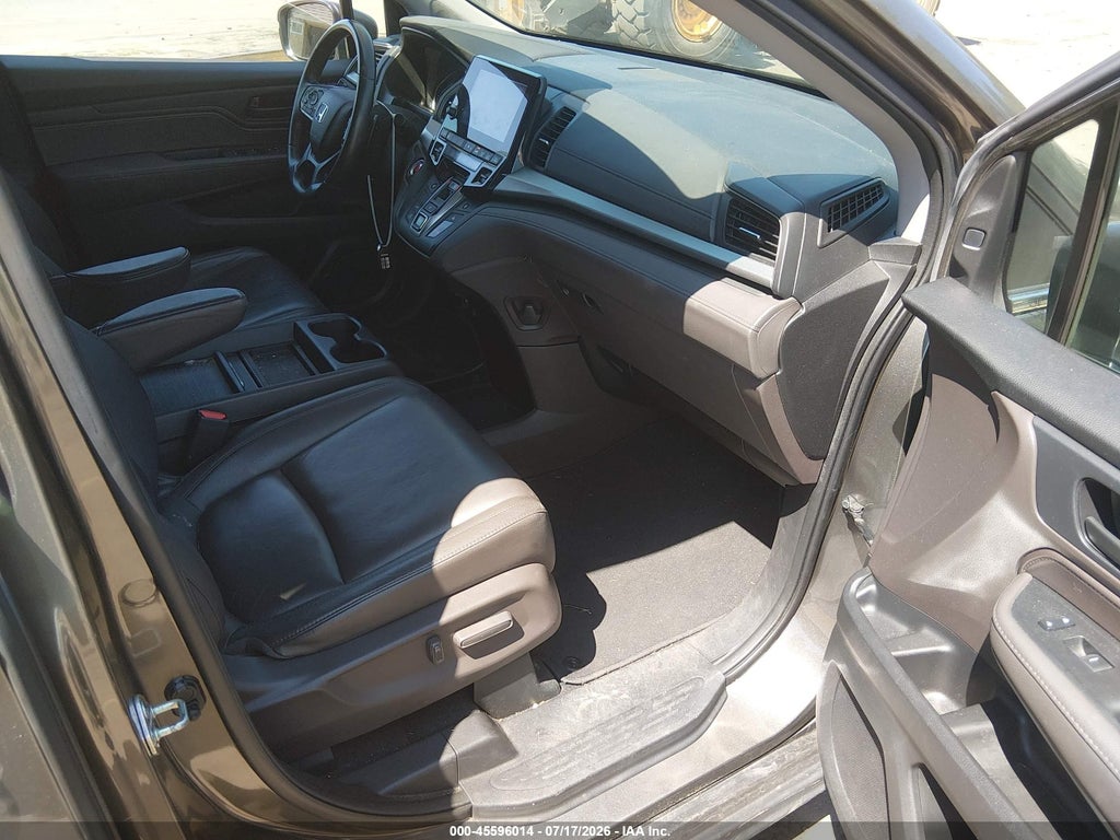 2019 Honda Odyssey EX-L photo 5