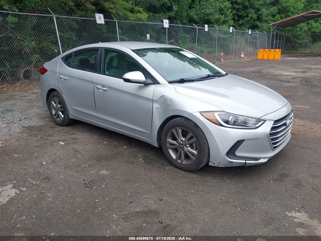 2017 Hyundai Elantra SE photo 1